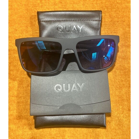 Quay Polarized Square Lenses with UV Protection Sunglasses Matte Black Men - Picture 3 of 6